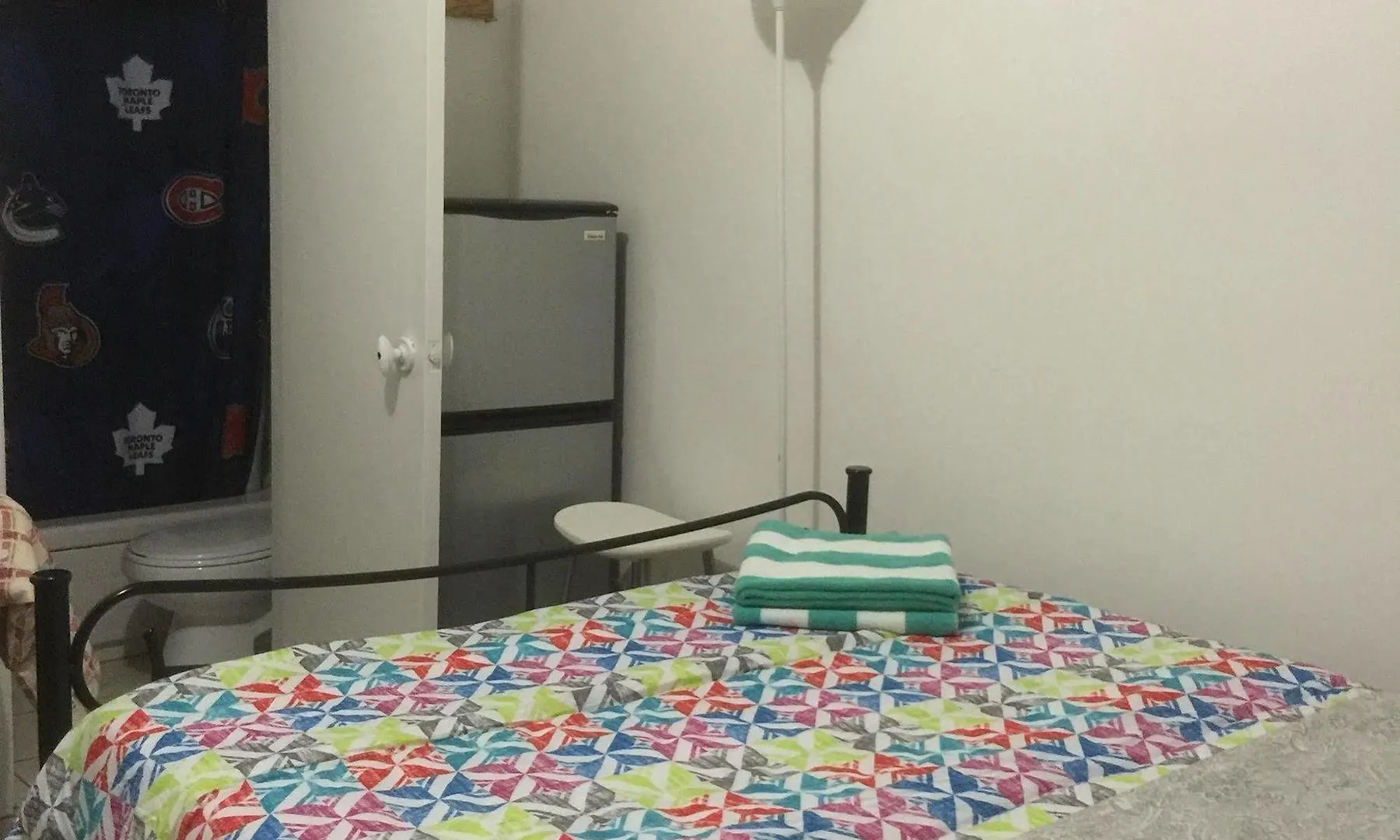 University Apartment Toronto Penzion