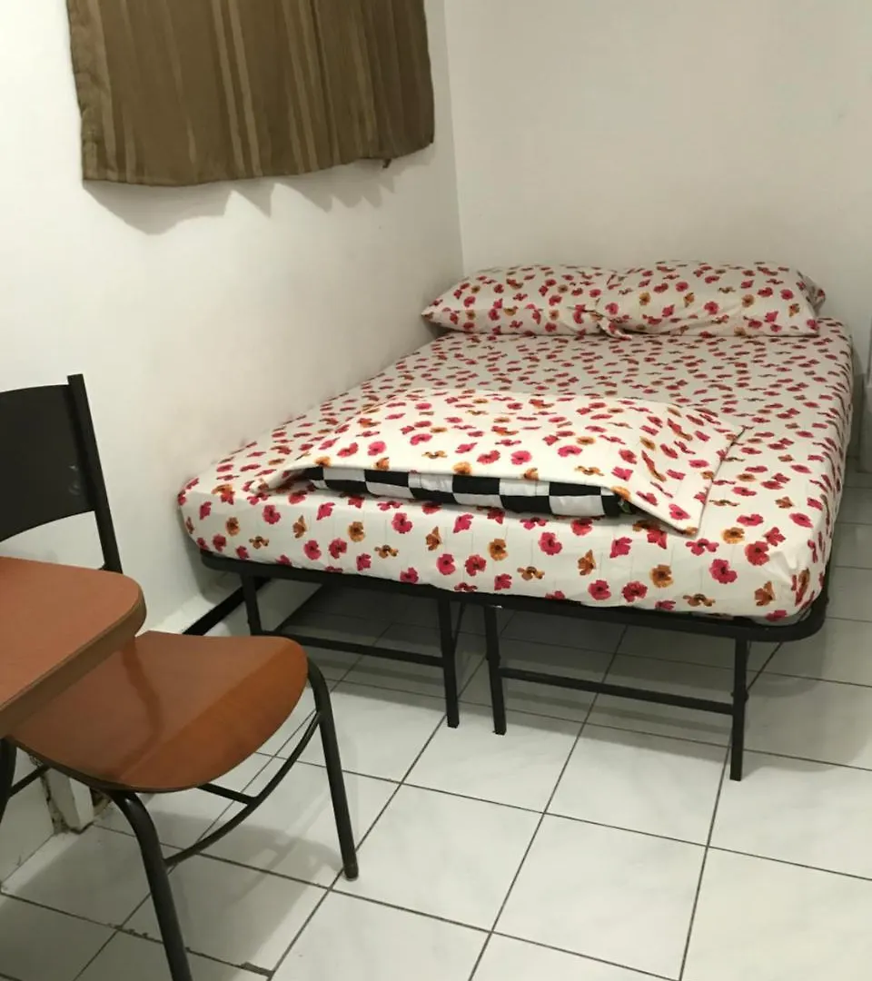 University Apartment Toronto 2*,  Kanada